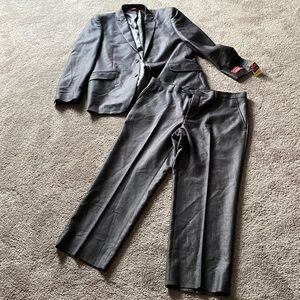 Lido Italia Slim Fit Suit Gray 2-Piece Suit Jacket 42R Pants 36R